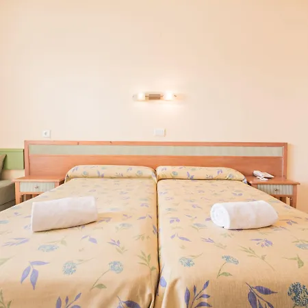 Azuline Pacific Hotel 3*