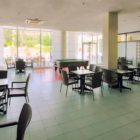 Azuline Pacific Hotel