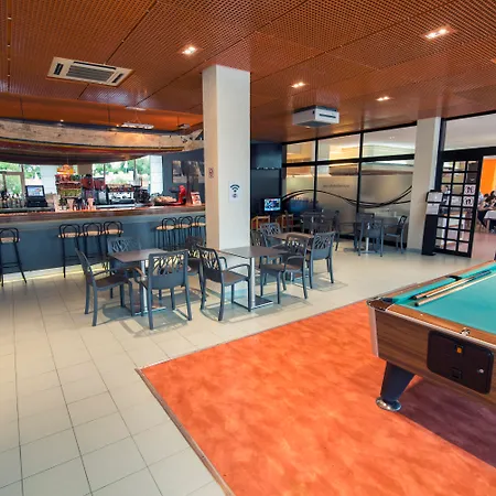 Hotel Azuline Pacific 3*