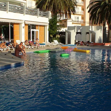 Azuline Pacific Hotel 3*