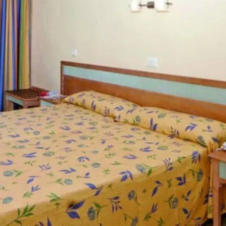 Azuline Pacific Hotel
