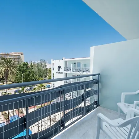 Azuline Pacific Hotel 3*
