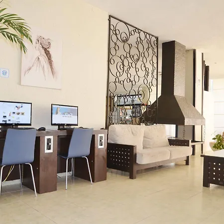 Azuline Pacific Hotel