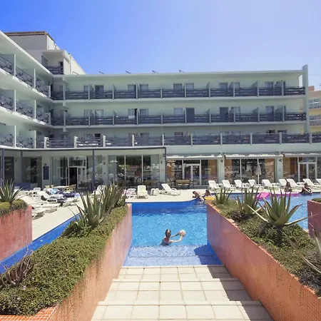Hotel Azuline Pacific