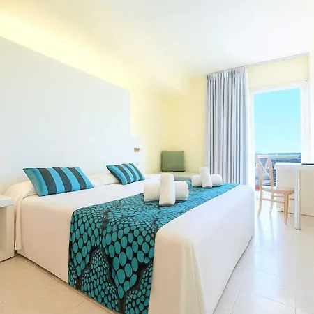 Azuline Pacific Hotel 3*